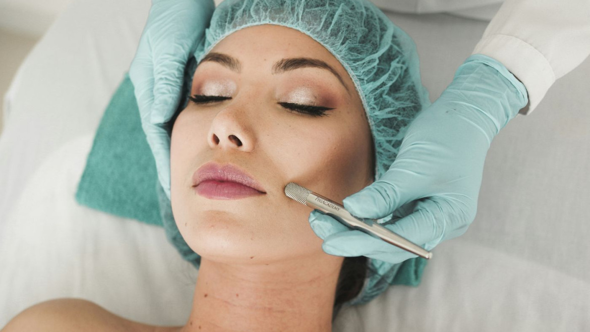 Why Tvak Skin Clinic is the Best for Skin Treatment in Vadodara?